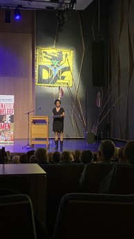 Gastvrouw Veerle Deblauwe